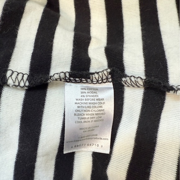 dip Striped Black and White Short Sleeve Top (M) - Picture 6 of 6